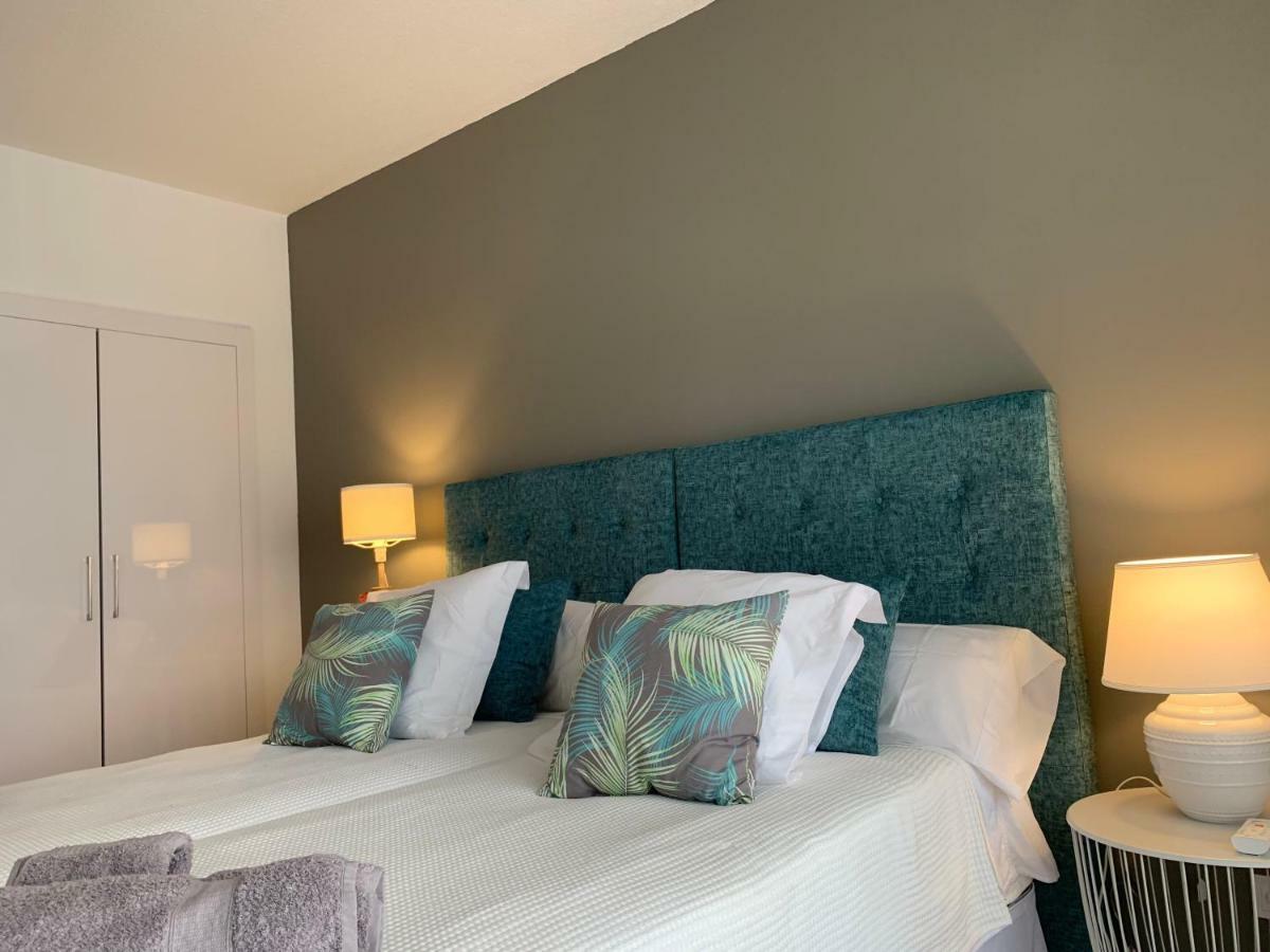 Nuevo y lujoso apartamento en Marbella Centro a pie de playa 625 Exterior foto